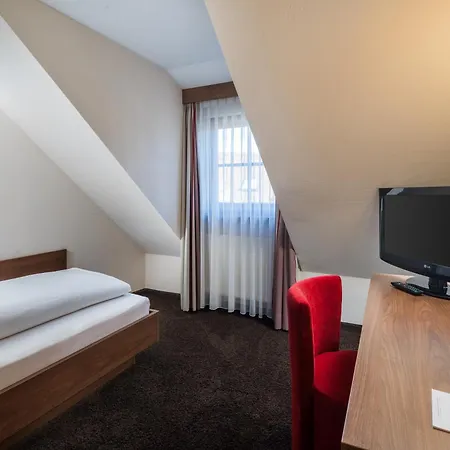 Schwanen Hotell 3*