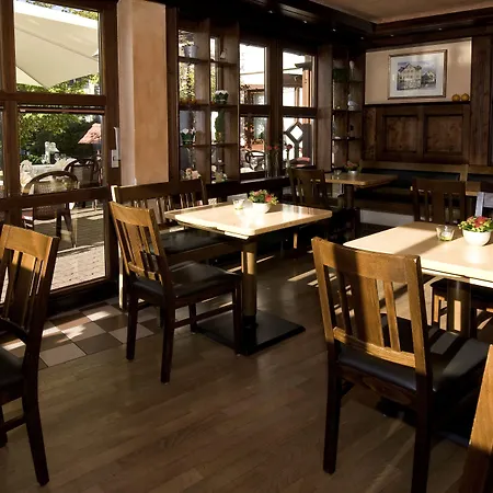 Schwanen Hotel 3*