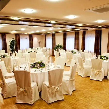 Schwanen 3* Köngen